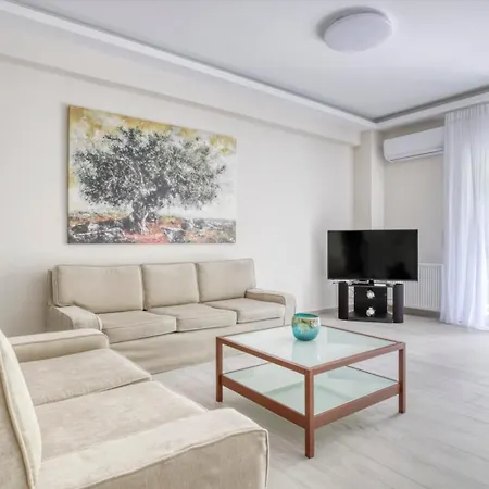 Olivia Apartment
